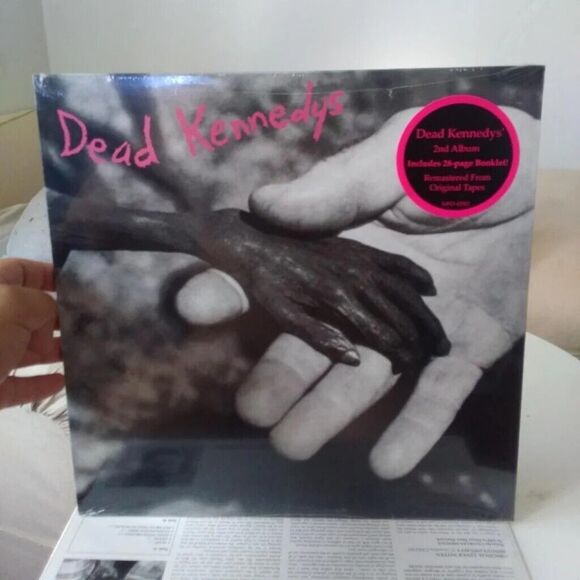 Dead Kennedys ‎– Plastic Surgery Disasters Label: Let Them Eat Vinyl ‎– LETV080L